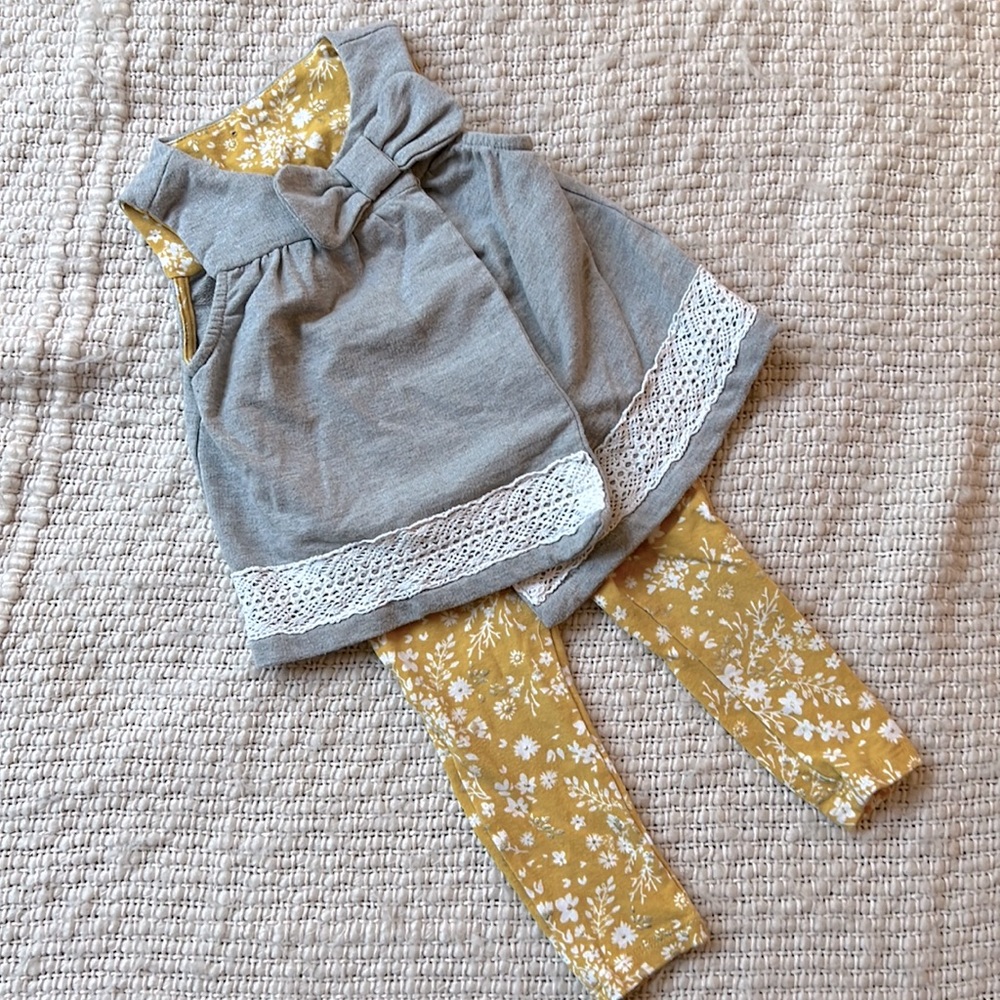 Tahari Baby Outfit - size 9-12 months - Fall gold and gray outfit